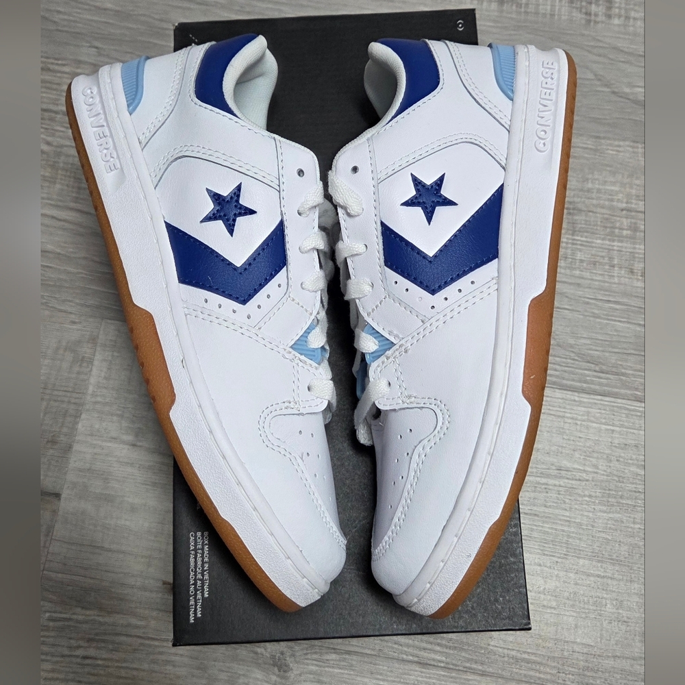 Converse White Blue